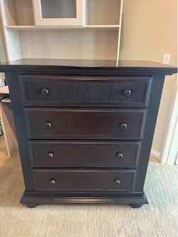 Baby Cache Two Dresser Set