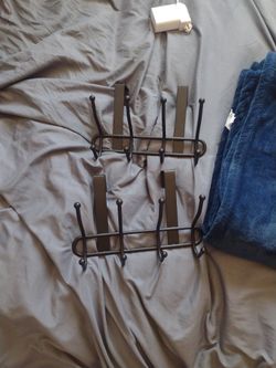 2 Small Door Hanging Hooks 