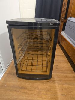 Haier Mini wine fridge