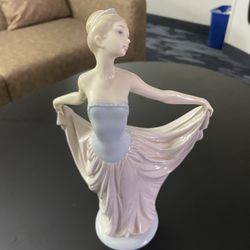 Lladro Dancer Figurine 