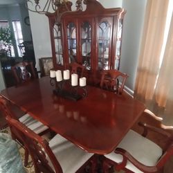 CHINA CABINET DINING ROOM TABLE COMBO!!!