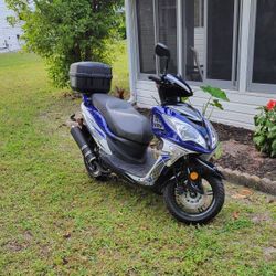 2022 Wolf Brand Scooter