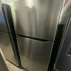 Insignia Refrigerator