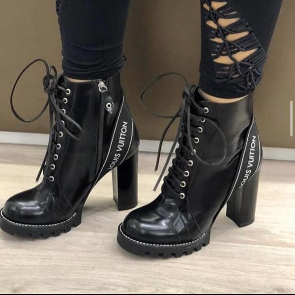 Boots Louis Vuitton for Sale in Miami, FL - OfferUp