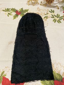Red “Supreme” Ski Mask Good Condition for Sale in Hopkins, SC - OfferUp