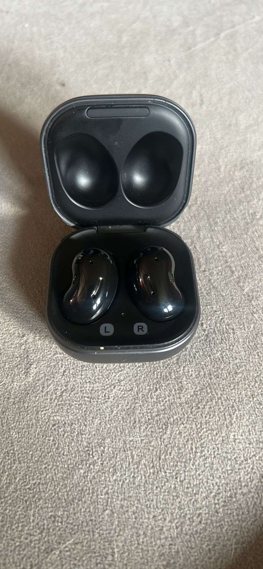 Samsung Galaxy Buds Live Wireless Earbuds Noise Cancelling - Black