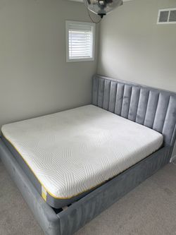 Luxury TEMPUR Super King Bed & Mattress Set – Imported European Size – Excellent Condition