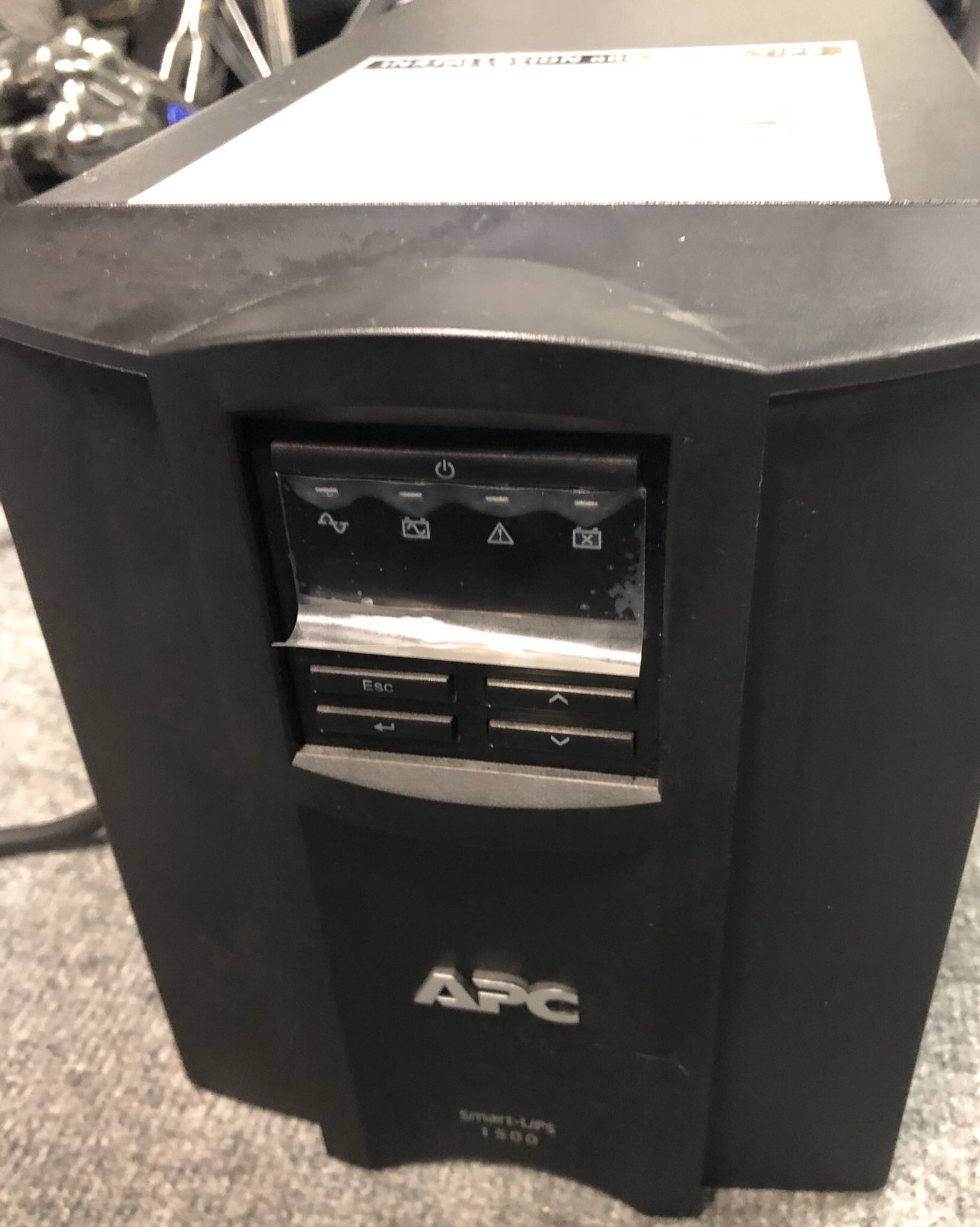APC smart UPS 1500