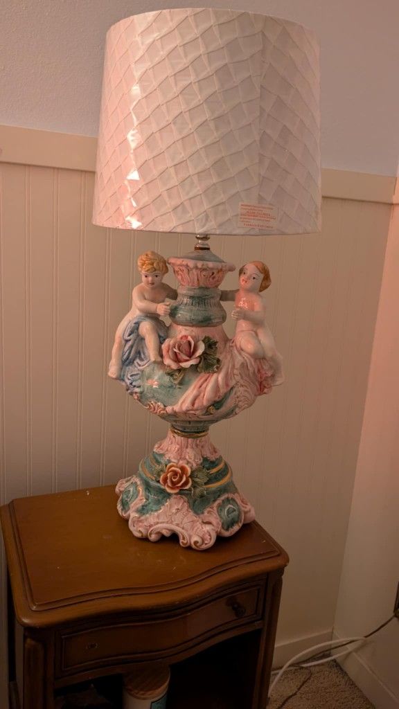 Vintage Capodimonte Style Lamp