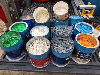 Tile spacers