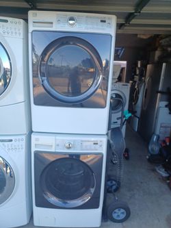 Kenmore Stackable Washer And electric dryer