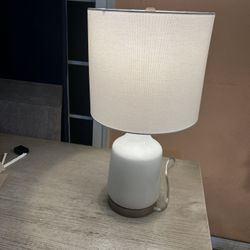 Hampton Bay Saddlebrook 21.5 in. Cream Ceramic and Faux Wood Table Lamp with White Fabric Shade - Title 20