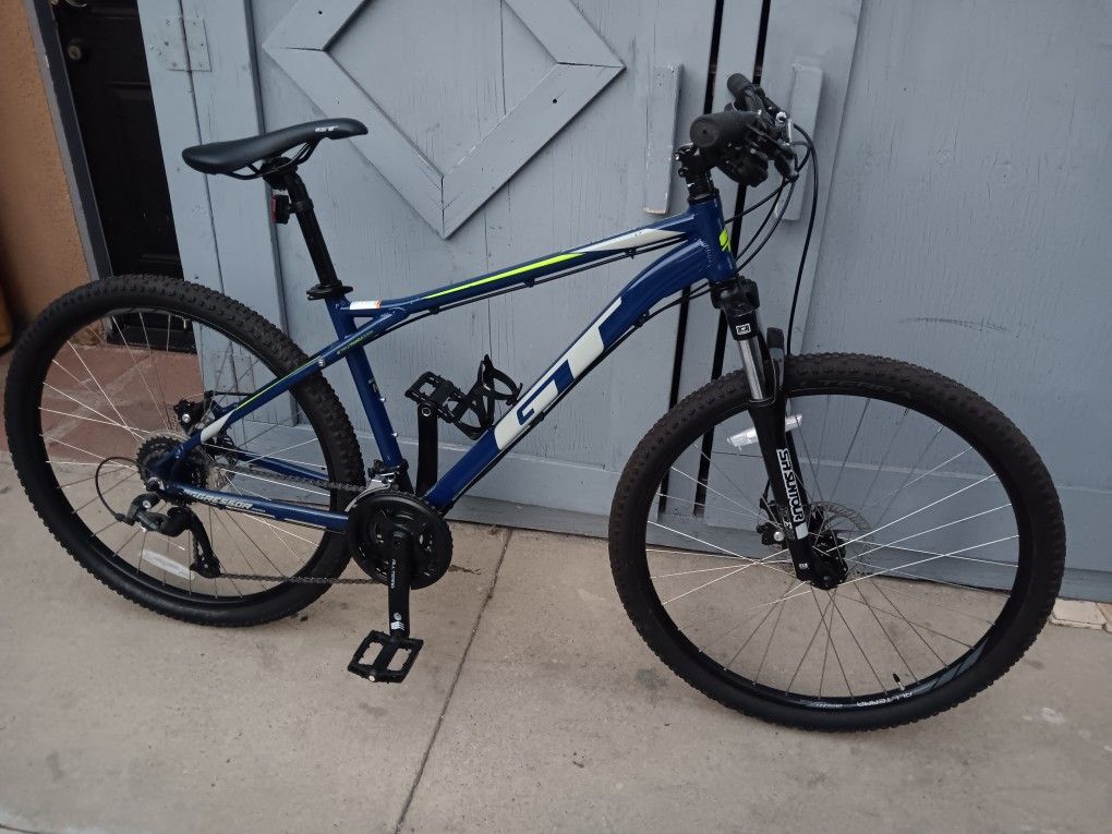 GT. AGGRESSOR. Mountain Bike