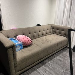 4 Seater Sofa - Delivery Available 