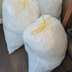 3 Full Size Bags of Bubble Wrap