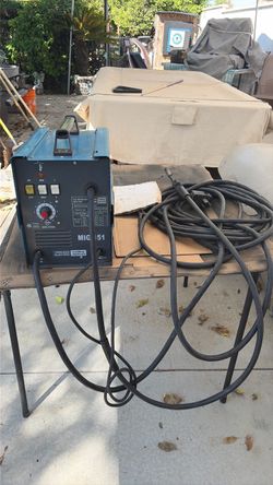 Chicago welder mig 151