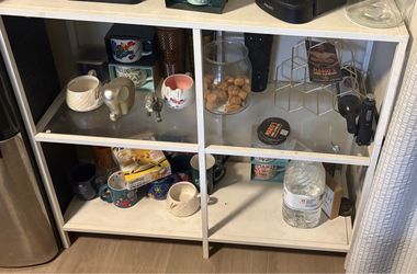 IKEA 3 shelf stand w/glass shelf