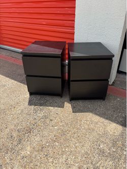 2 bed side drawers