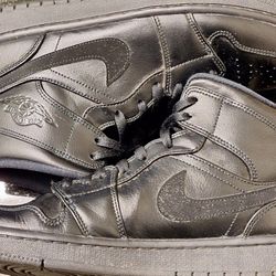 Jordan 1 Triple Black Size 11