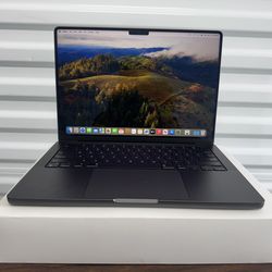 14” M3 Pro MacBook Pro 36gb RAM #920