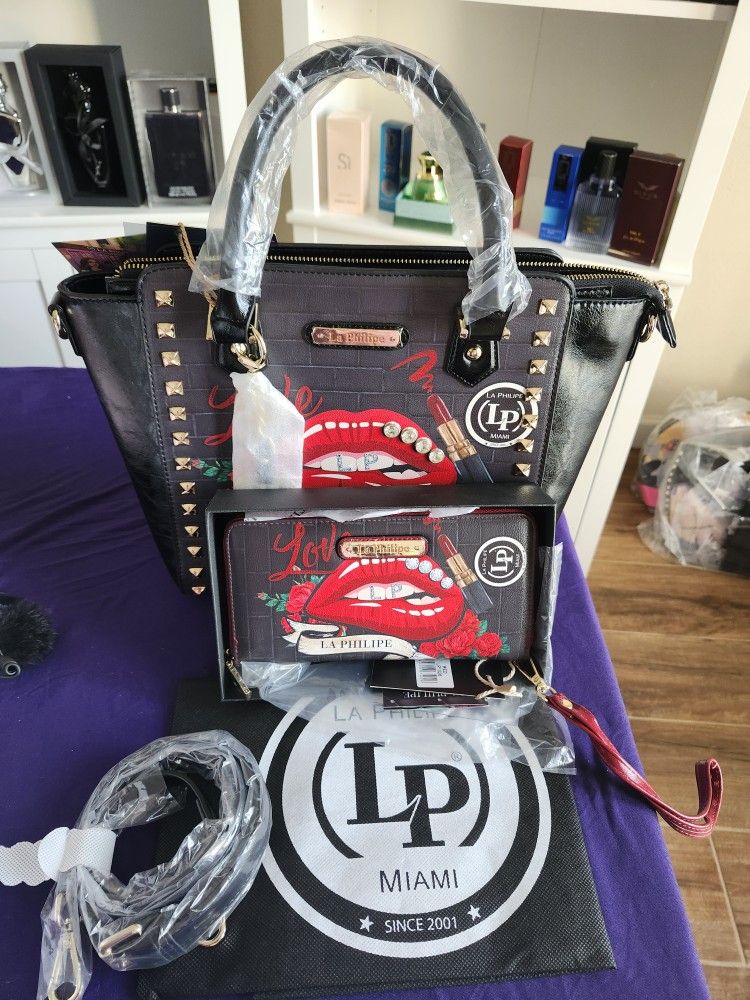 LA PHILLIPE purse With Matching Wallet