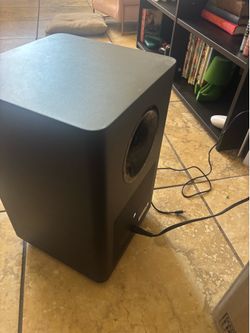 JBL Boom box & speaker for sale MOVING