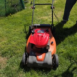 Husqvarna Lawnmower 