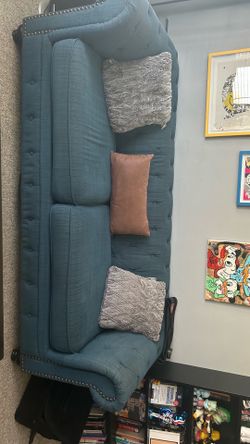 Couch 90 x 40x 30