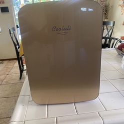 Mini Refrigerator 