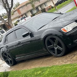 2013 Chrysler 300