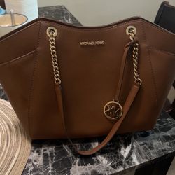 Michael Kors Purse 