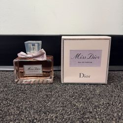 Miss Dior Blooming Bouquet