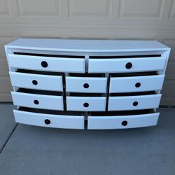 White 10-Drawers