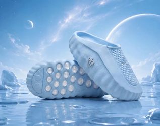 Limited Edition Drake’s Iceman NOCTA x Nike mind 001 massaging slides