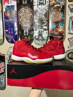 Air Jordan 11 win like 96 size 8.5