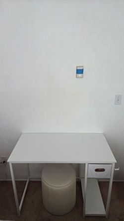 White Study Desk