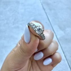 14K White Gold Engagement Ring 