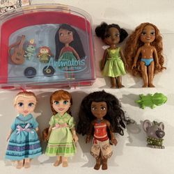 Lot Disney Dolls