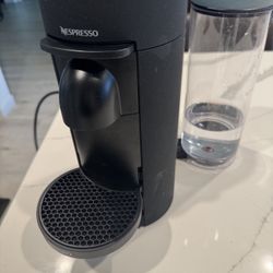 Nespresso Vertuo Plus 