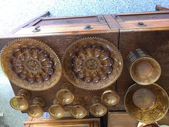 Amber dishes