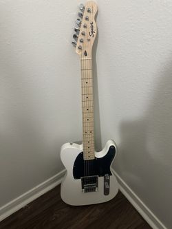 Fender Electric Guitar Sonic Squire Arctic White.