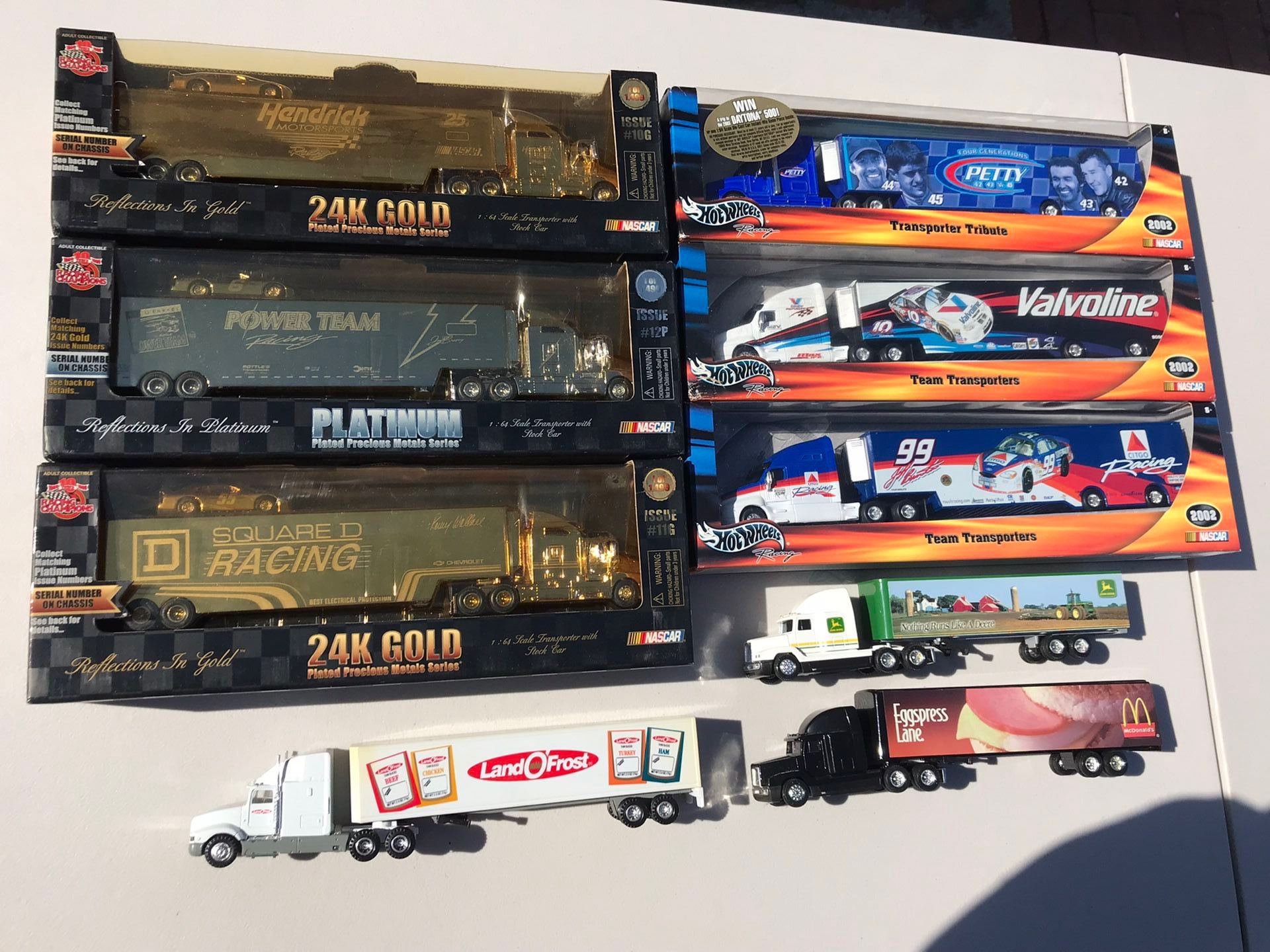 Die-Cast Semi Trucks Tractor Trailer NASCAR Hot Wheels Ertl Road Champion Racing Champion
