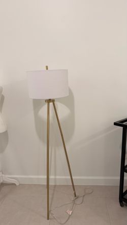 Floor lamp