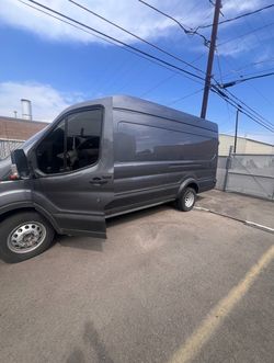 2022 Ford Transit