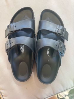 Black Birkenstock sandals. Women Size 40.