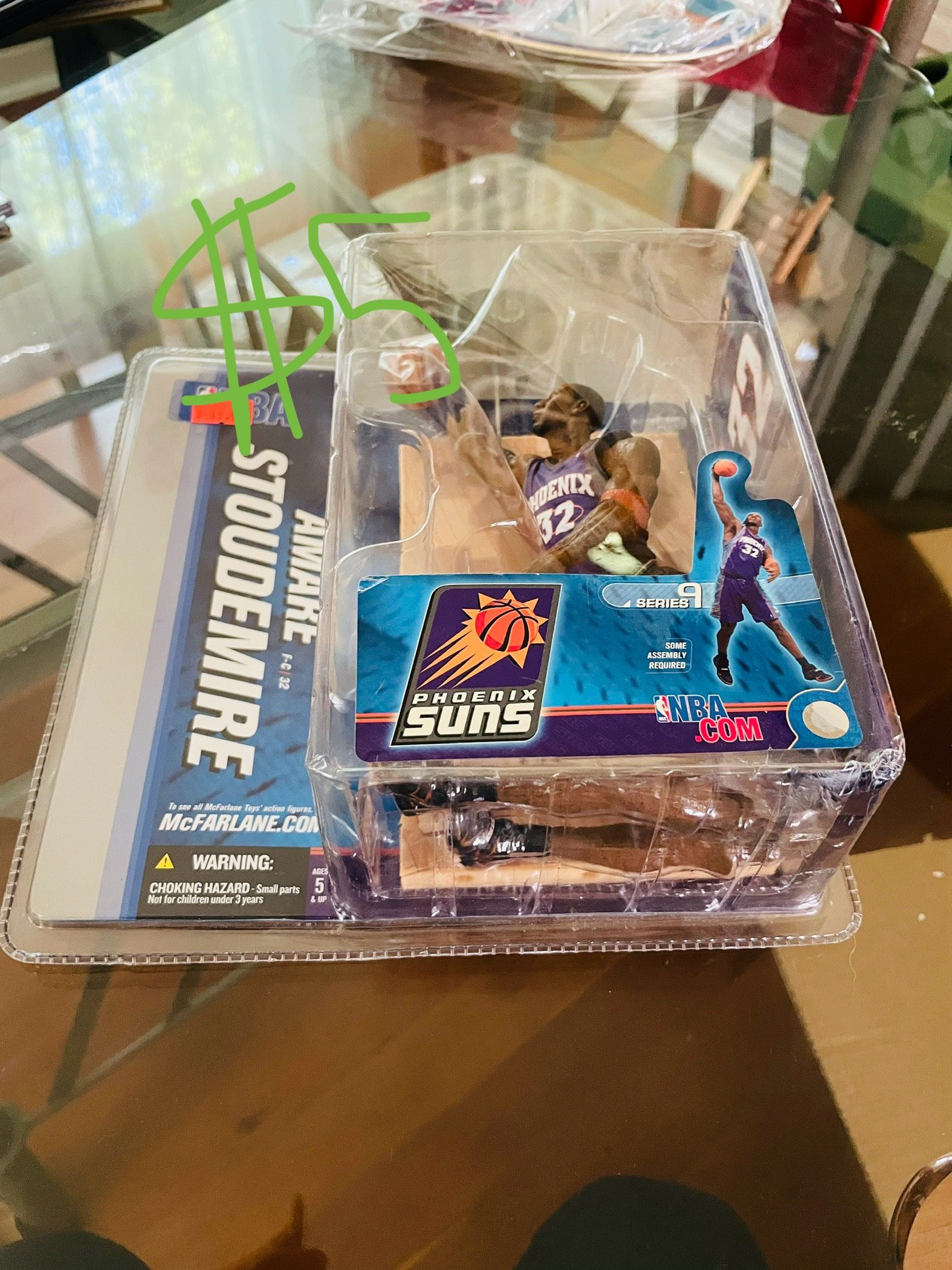 Amare Stoudemire Vintage 2005 Action Figure