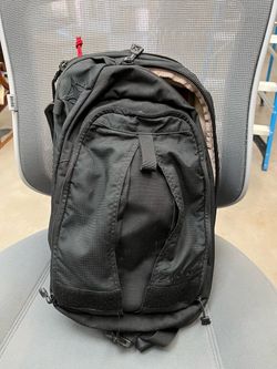 Vertex commuter sling bag