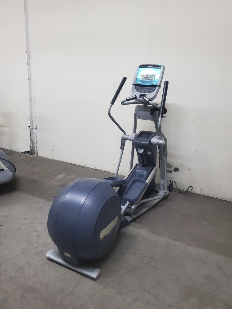 Precor 885 Elliptical-I Can Deliver