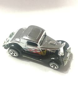 34. Ford. Three. Window coupe