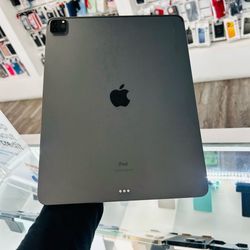 iPad Pro 12.9 5 th gen 128gb WiFi